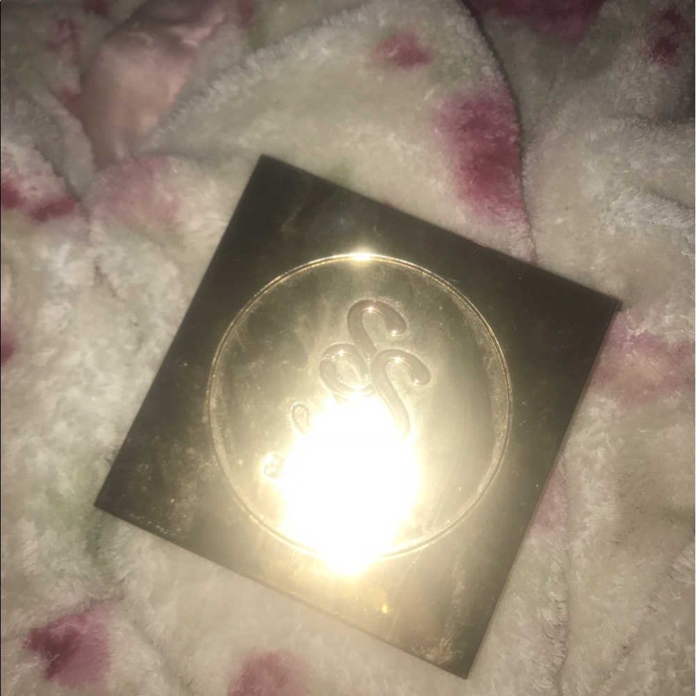 Stila Eyes are the Window Pallete