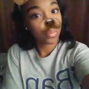 Meet your Posher, Valarie