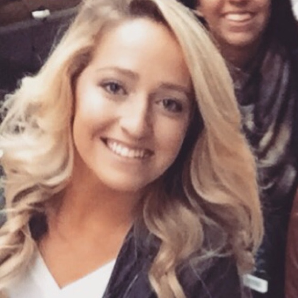 Meet your Posher, Kyrsten