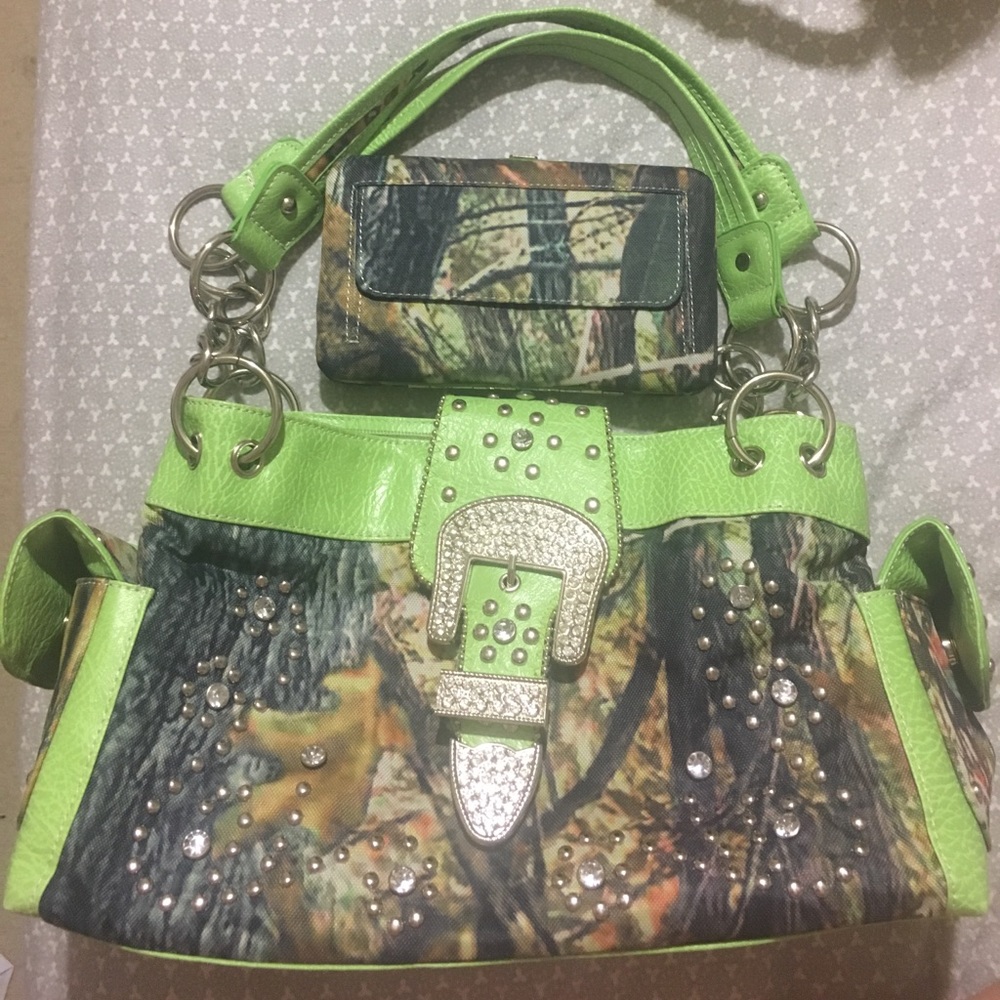 Green and Camo Purse and Wallet
