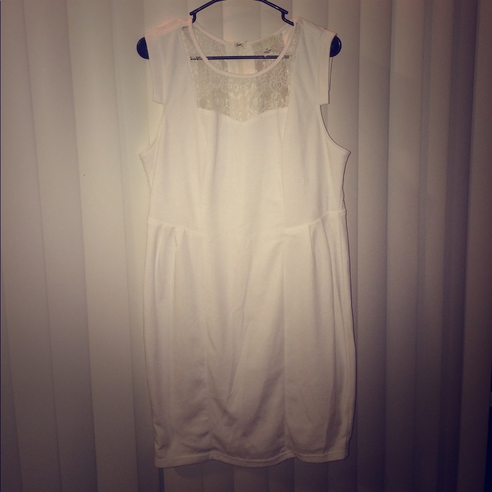 Forever 21 lace detailed white mini dress