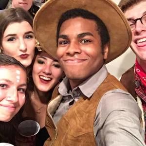 Meet your Posher, Bronson