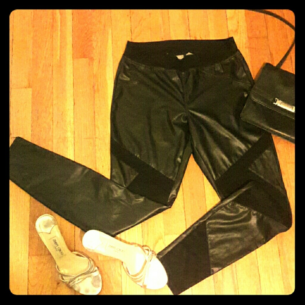 Faux Leather Design Leggings