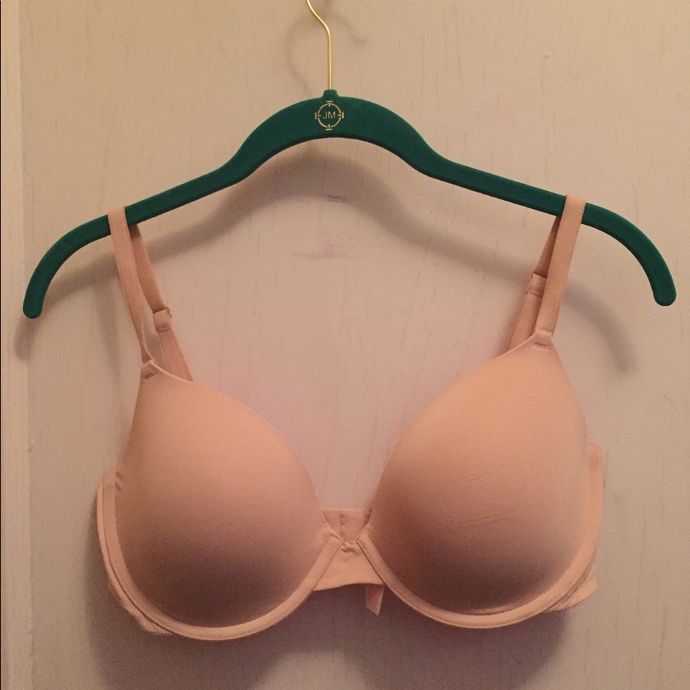 2 Victoria's Secret Pink PushUp Bras 36D