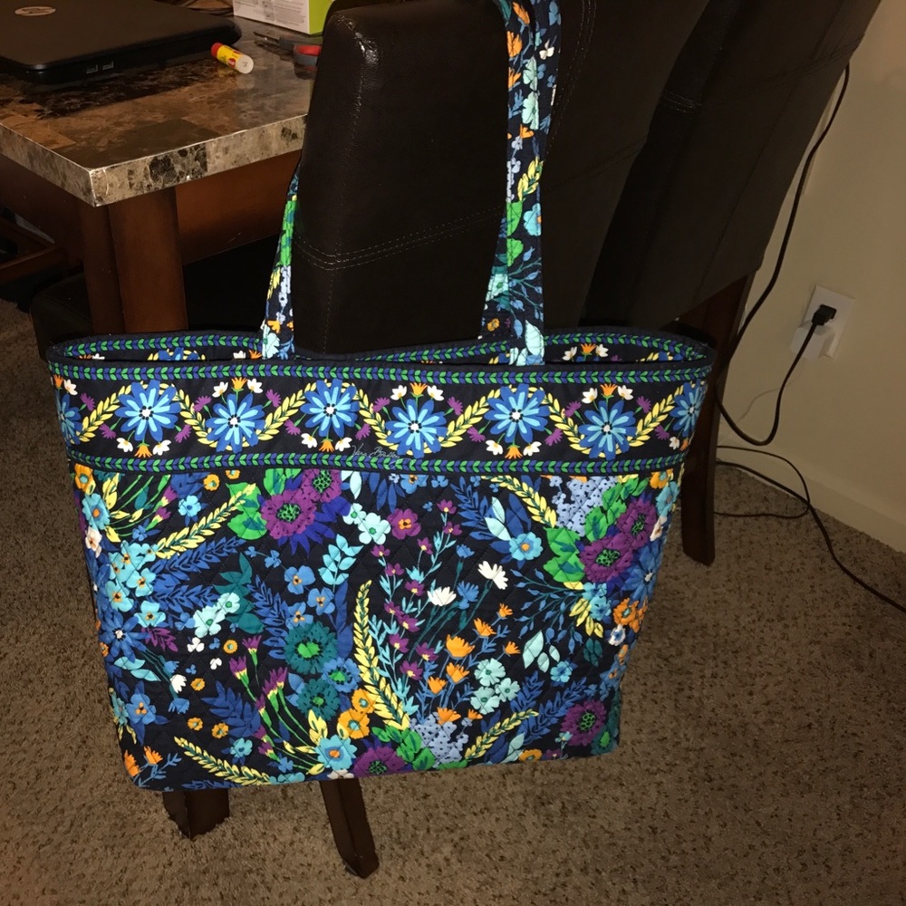 XL Vera Bradley Tote