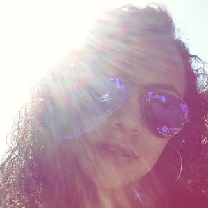 Meet your Posher, Marie