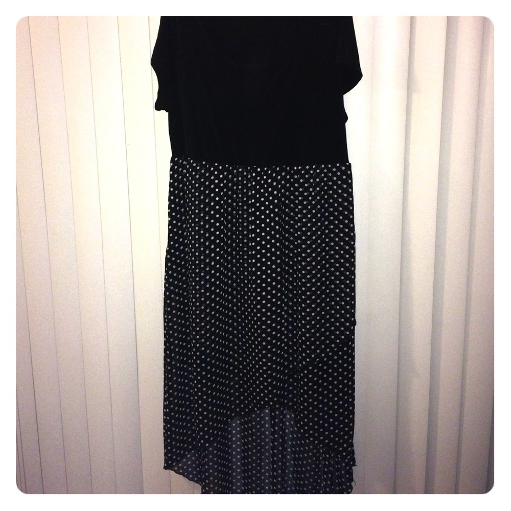 Black and white maxi dress