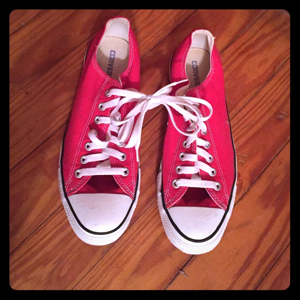 Classic red Converse
