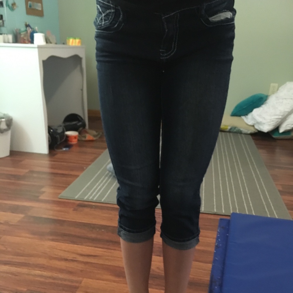 Capris - Picture 2 of 3