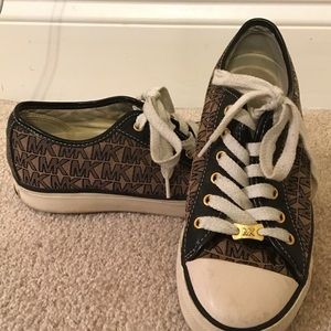 Micheal Kors sneakers