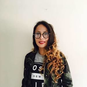 Meet your Posher, Maria paula