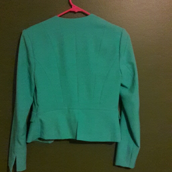 Blazer - Picture 3 of 3