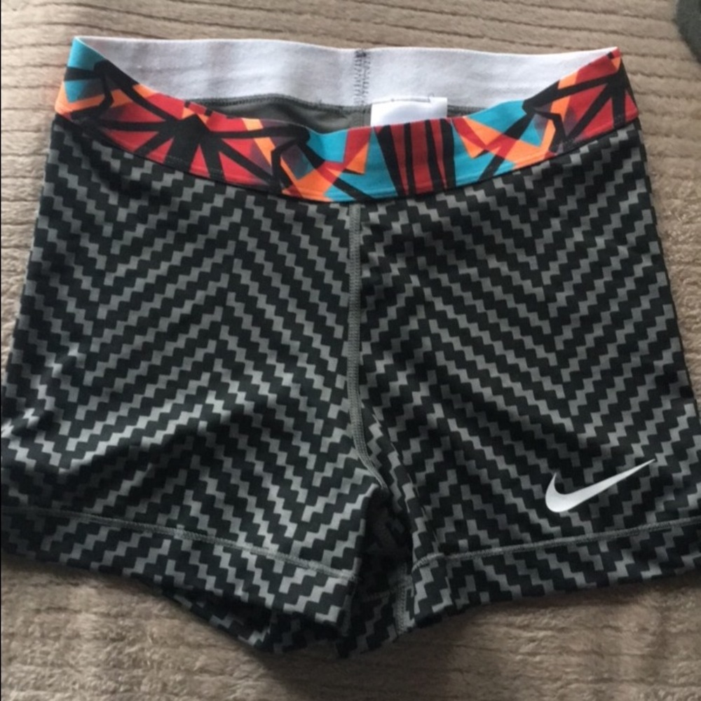 Women's Nike Active Shorts!