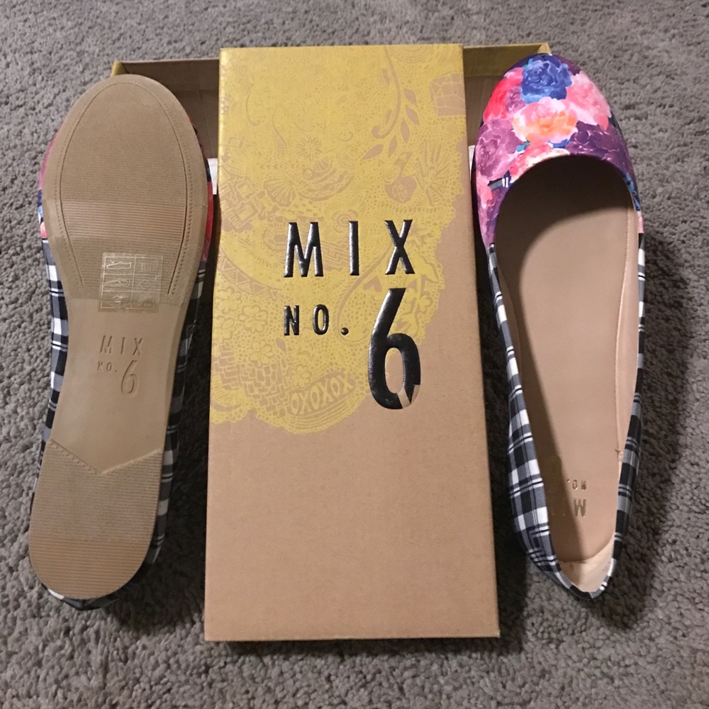 Mix No 6 Flats