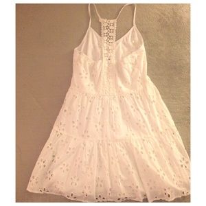 NWOT SPEECHLESS White Summer Dress