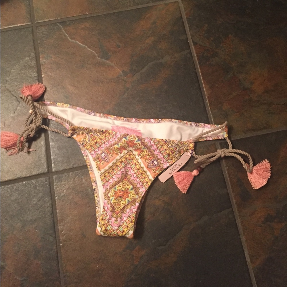 NWT Victoria's Secret Teeny Bikini Swim Bottom