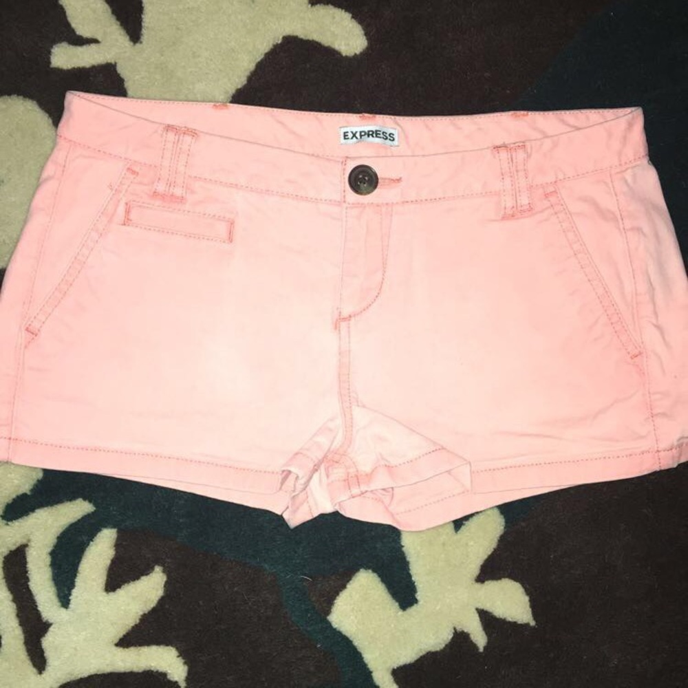 Express Shorts