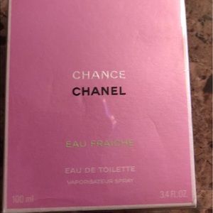 Chanel chance eau fraiche.