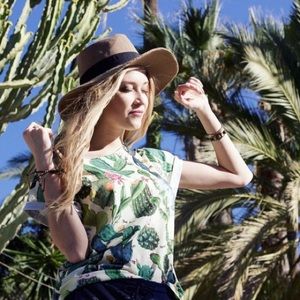 🌺 Yeah Bunny Cactus Shirt 🌵