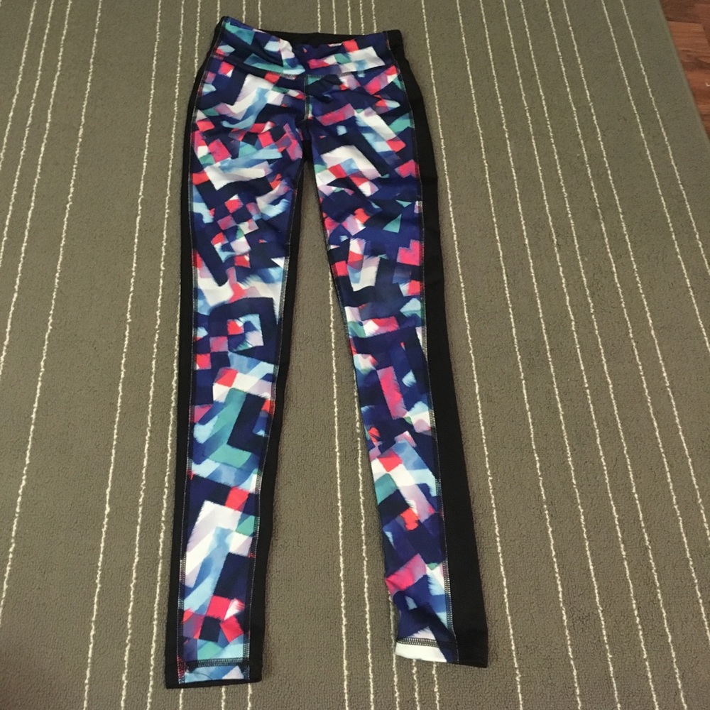 Aeropostale color block leggings