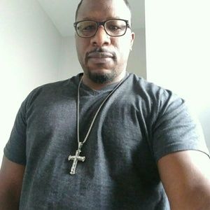 Meet your Posher, Charles