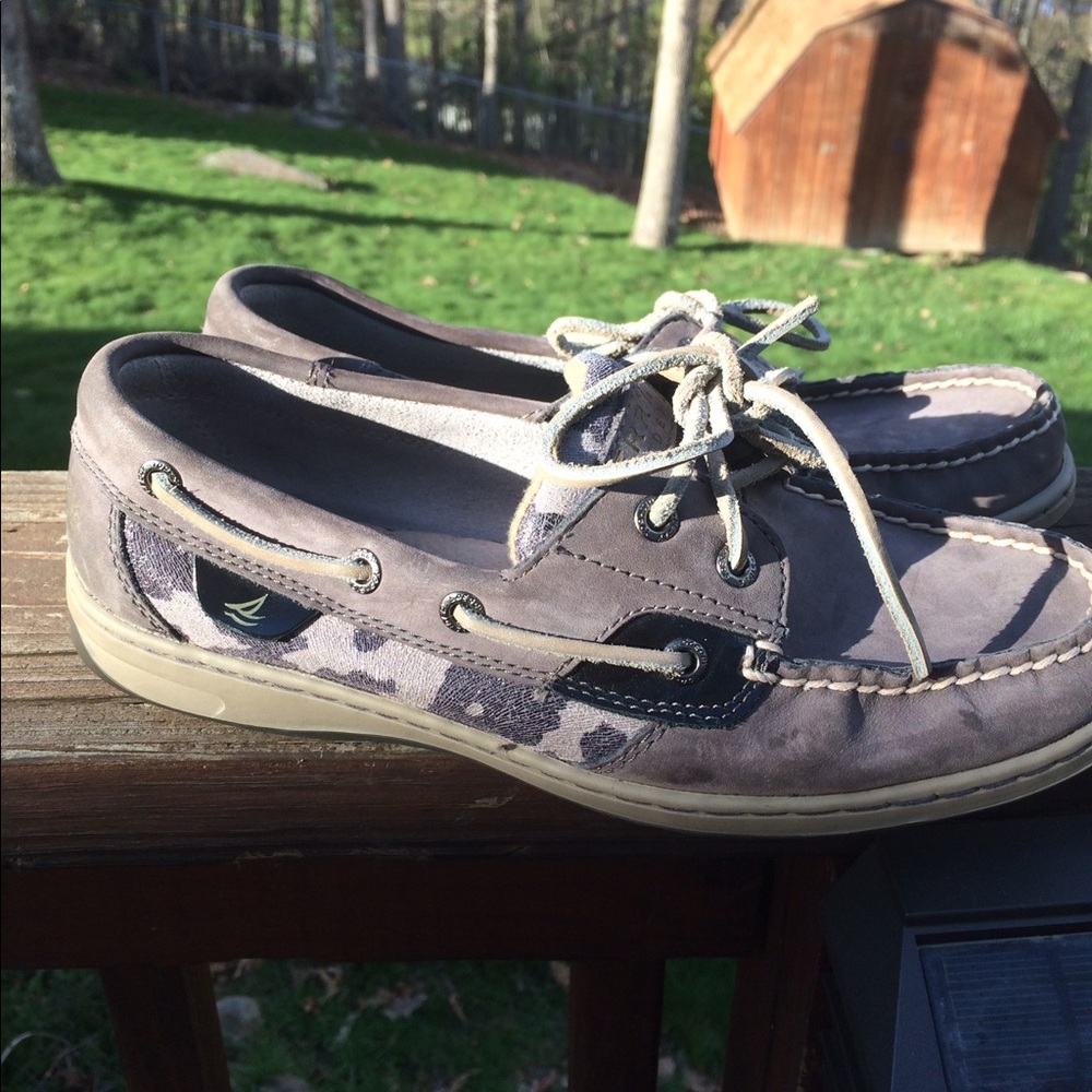 Sperry topsiders size 7.5
