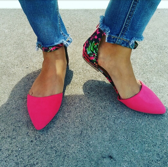 //The Safari/ Hot pink D'orsay Flats - Picture 4 of 6