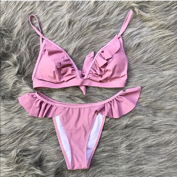 Boho ruffle bikini💐HOST PICK💐 - Picture 2 of 4