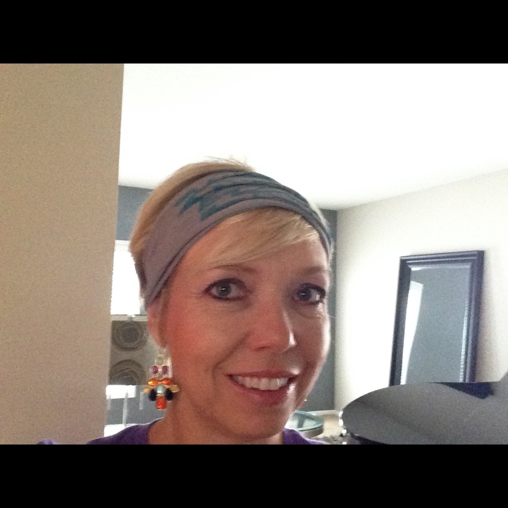 Meet your Posher, Dawn