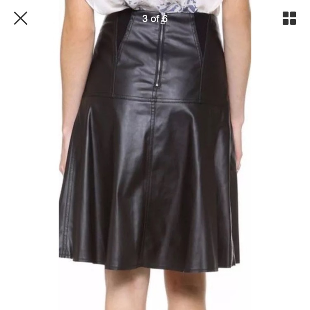 BCBGMAXAZRIA Black Camber Leather Skirt Sz.XXS - Picture 2 of 5