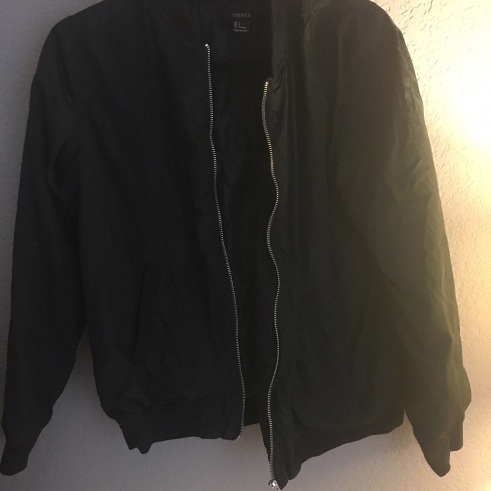 Trendy bomber jacket