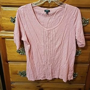 Pale pink​ t-shirt