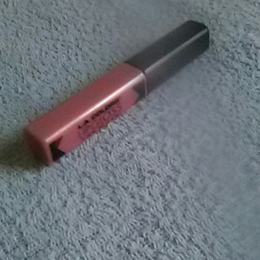L.A Colors Lip Gloss