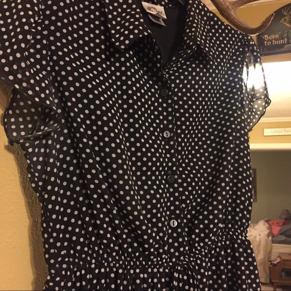 Polkadot dress - Picture 2 of 2