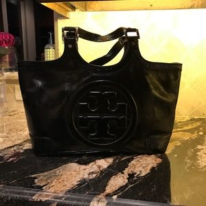 Tory Burch black leather shoulder bag!