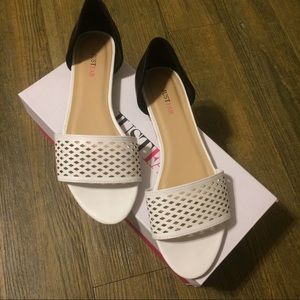 JustFab Tillie Flats Open Toe Sandals