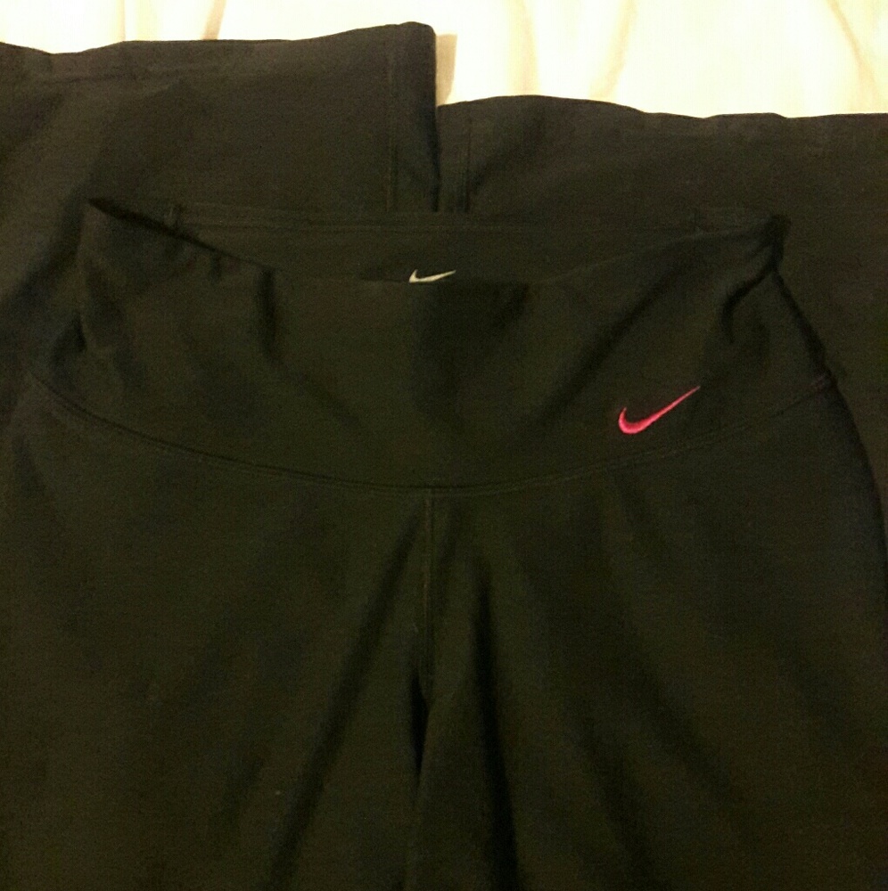 Nike yoga pants