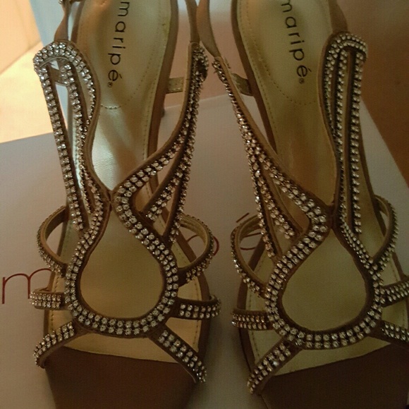 Shoes - Picture 3 of 4