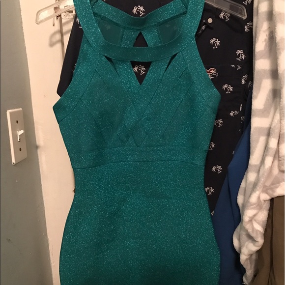 Dress - Picture 1 of 2