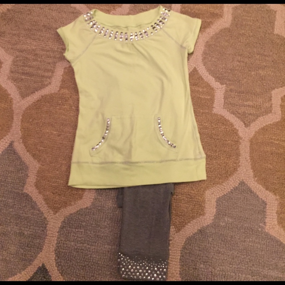 Justice Shirt and leggings