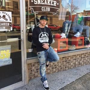 I guess this is the new tinder/letgo for bougie