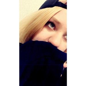 Meet your Posher, Sandra