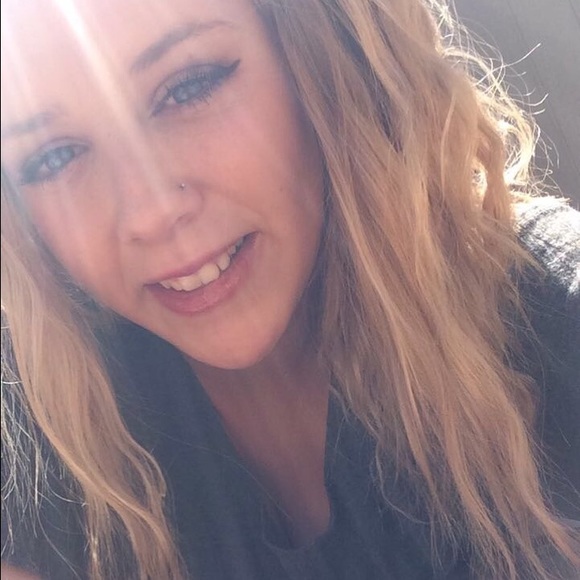 Meet your Posher, Autumn - Picture 4 of 4