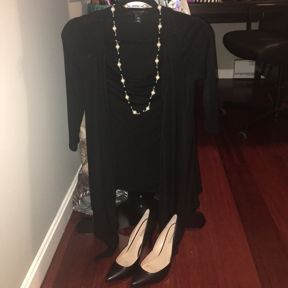 XS White/Black House Market attached 2-pc blouse