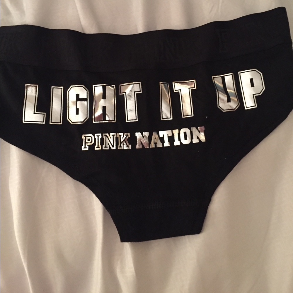 PINK VS Light it Up Panties