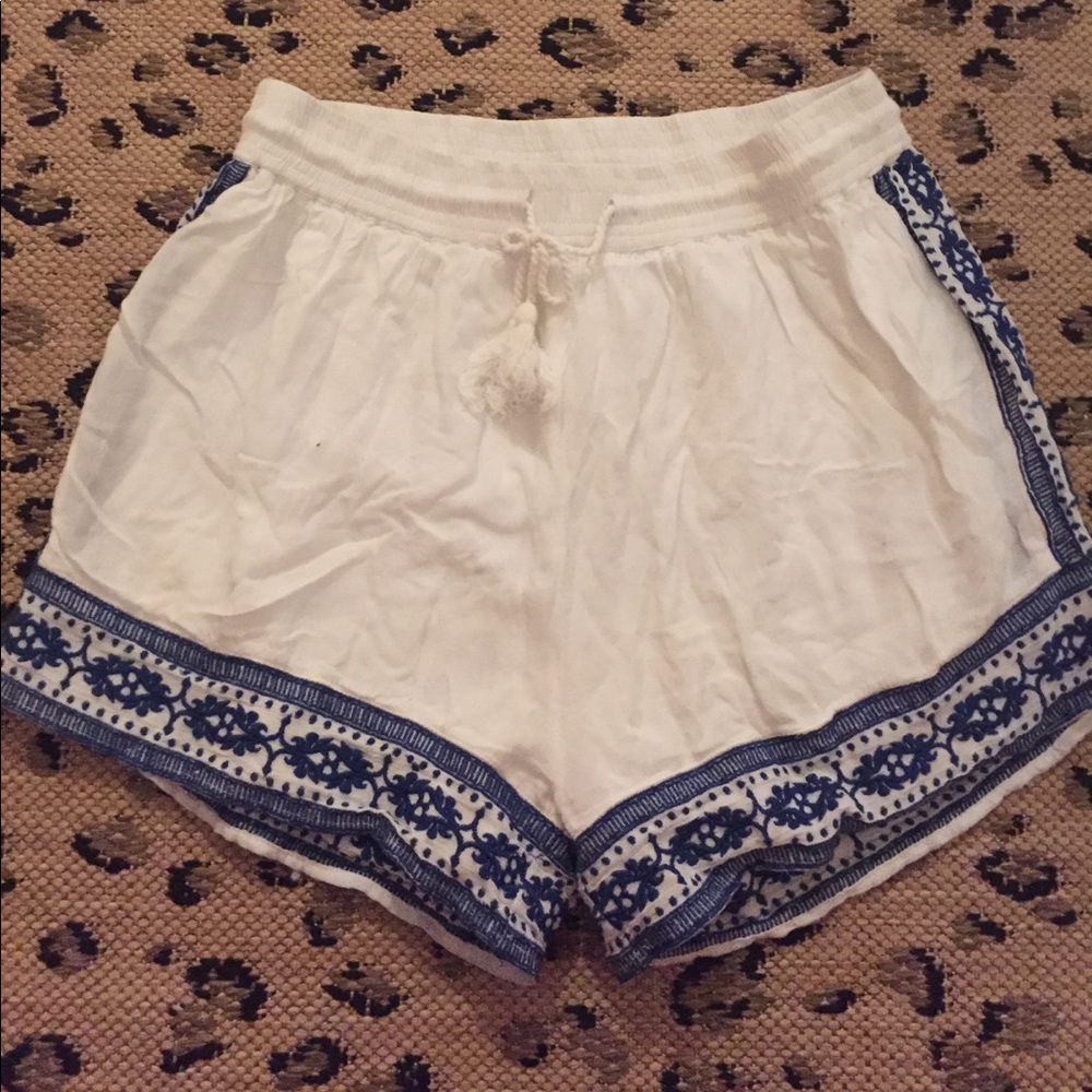 Embroidered shorts