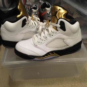 Jordan 5 gold coin
