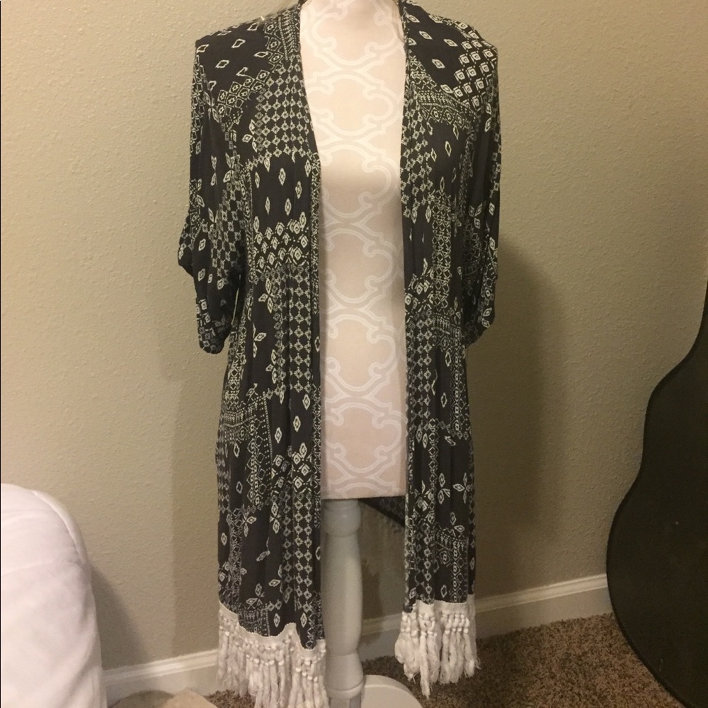 Dark Grey Patterned Kimono