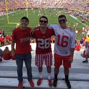 Meet your Posher, Zac