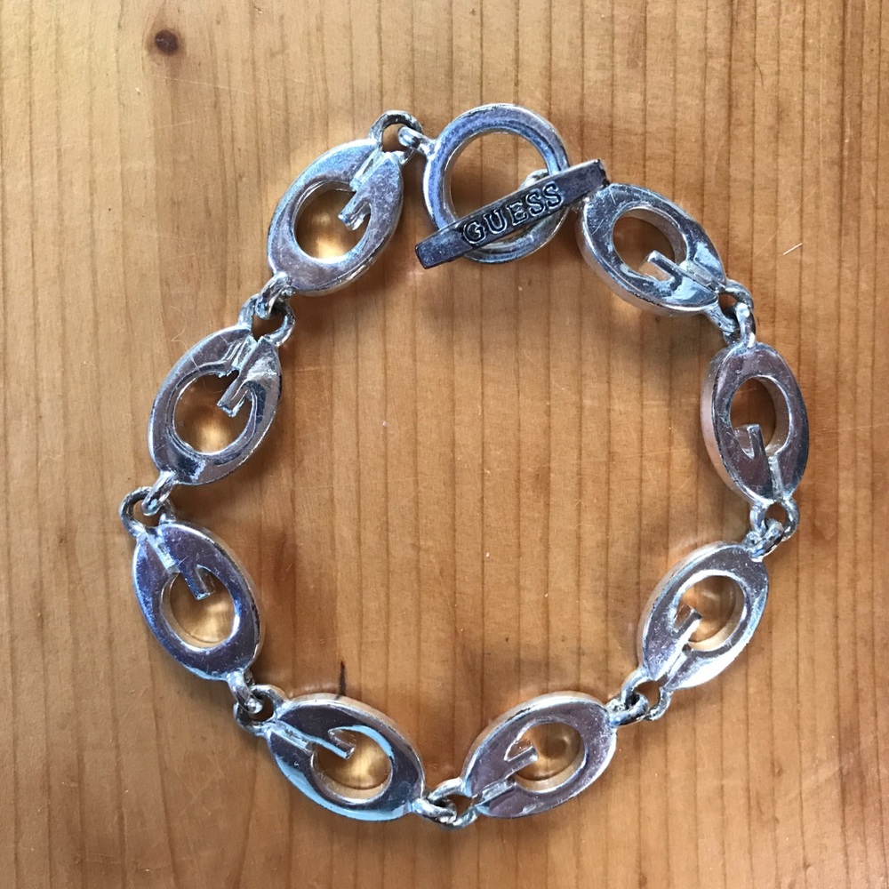 Guess Toggle Bracelet